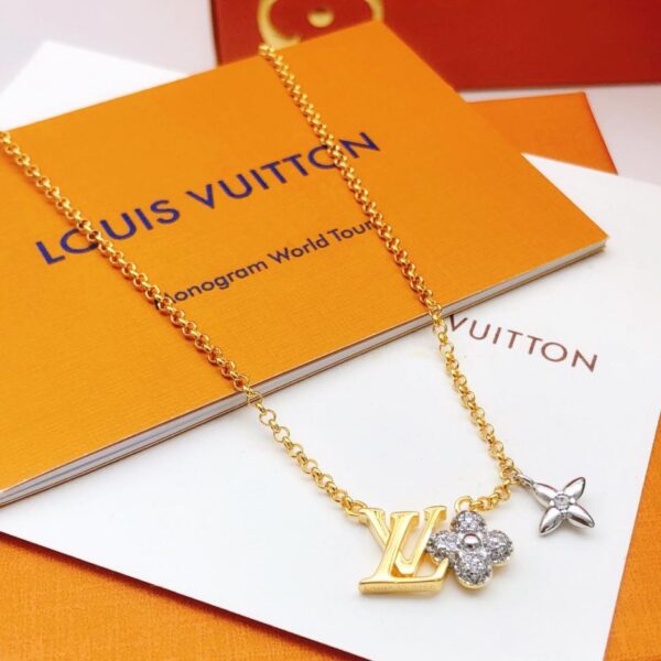 Louuis Vuitton dernier collier assorti en or et argent (058E)