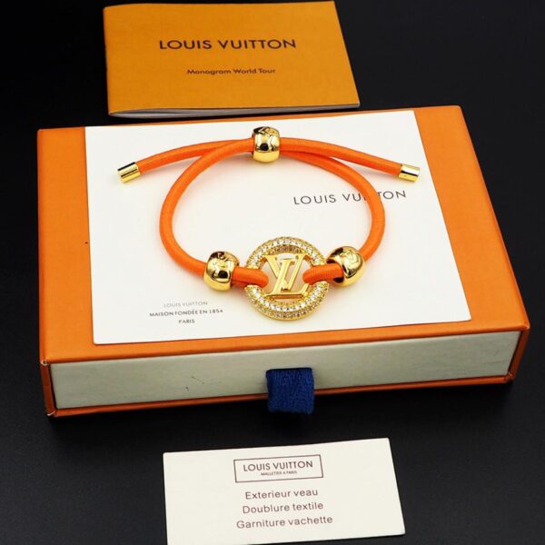 Bracelet cordon en cuir couleur diamant cercle Louis Vuitton (8BA1)