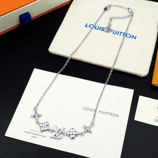 Louis Vuitton nouveau réseau de colliers Baby Louis (7739)