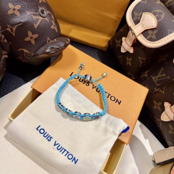 Bracelet tressé monogramme Louis Vuitton 𝐜𝐨𝐥𝐨𝐫𝐬 (90D5)