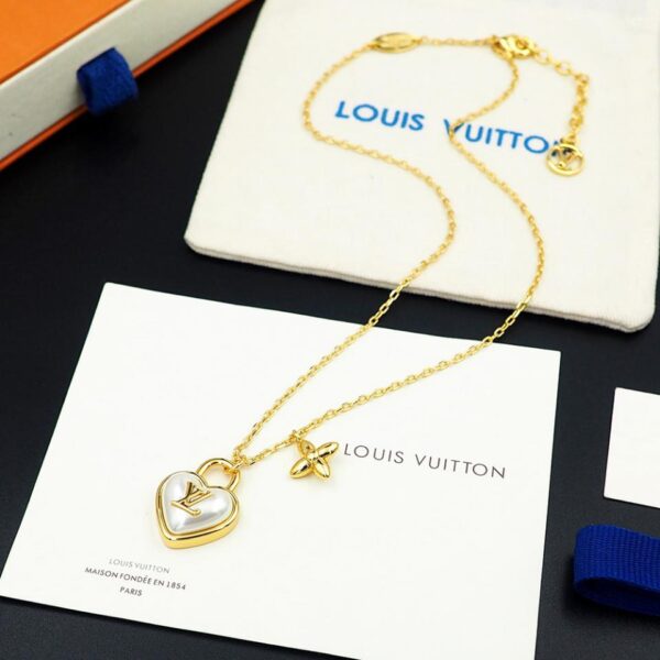 Collier cadenas coeur Louis Vuitton (2B27)