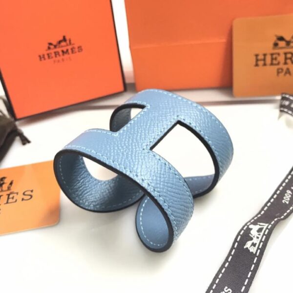 Bracelet en cuir Hermès (HG09Y)