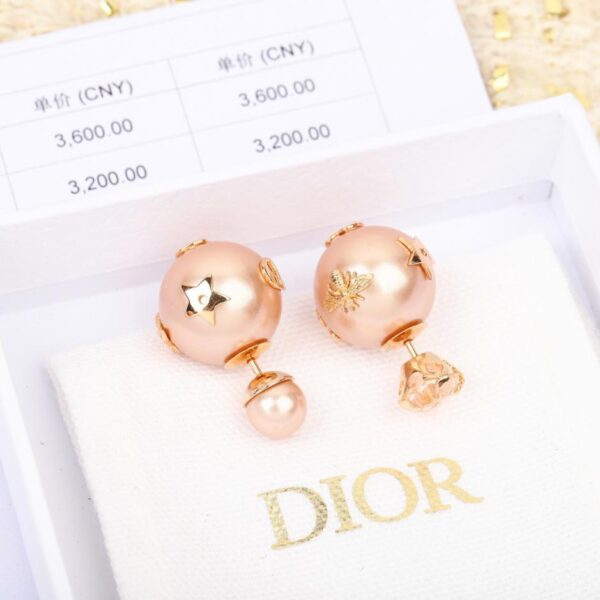 Boucles d'oreilles en perles Dior (QD341)
