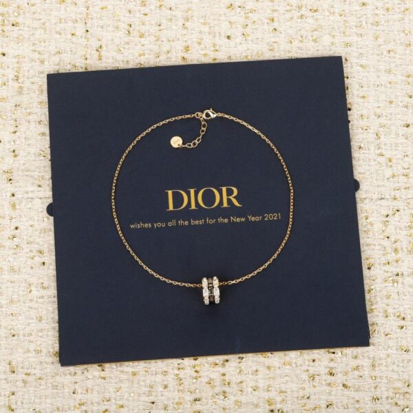 Collier Dior en émail et diamants (EKWFP)