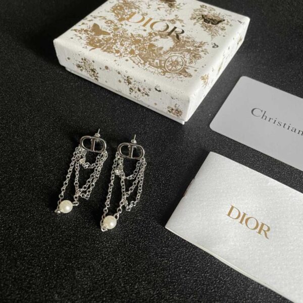 Boucles d'oreilles vintage Dior (identiques à celles du magasin) (VW3RK)