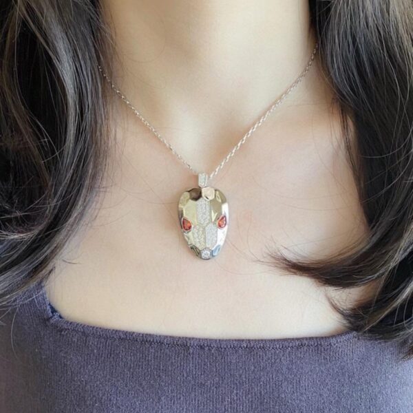 Boutique / Collier Bulgari Grand Serpent Chauve aux Yeux Rouges (TNY2S)