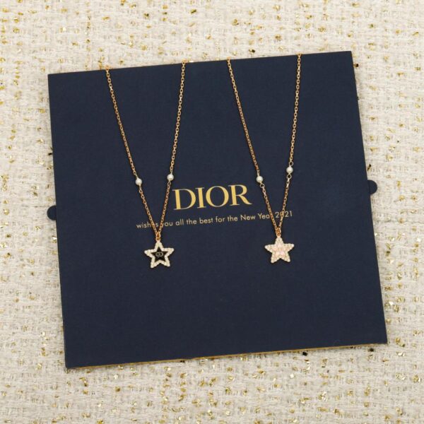 Boutique / 【Collier CD Dior Étoile à Cinq Branches】(Z9H17)