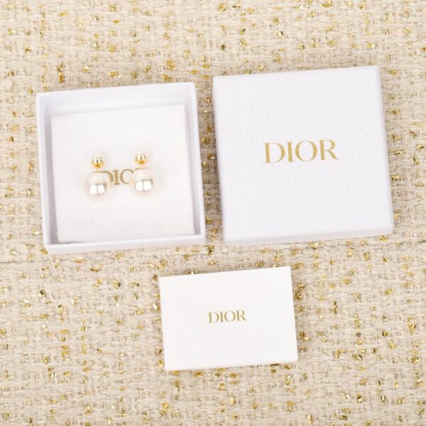 Boutique / 【Boucles d'oreilles Dior à perles grandes et petites】(5ZVAA)