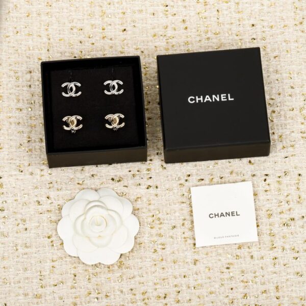 Boutique / 【Clips d'oreilles double C lisses】(3SZE2)