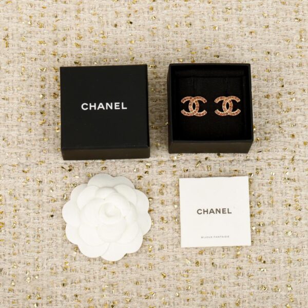 Boutique / 【Boucles d'oreilles Chanel Classiques Double C】(0UJ81)