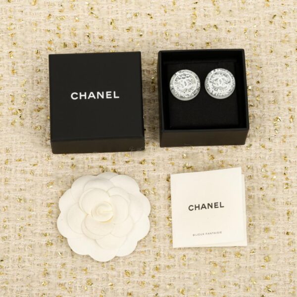 Boutique / 【Boucles d'oreilles Chanel rondes à paillettes en acrylique】(QQK7V)
