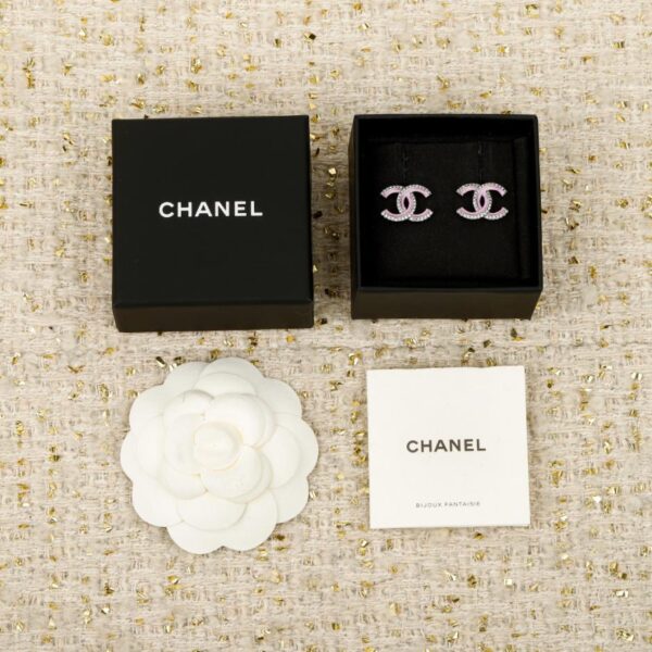 Boutique / 【Boucles d'oreilles Chanel en émail noir et rose】(BQWN0)