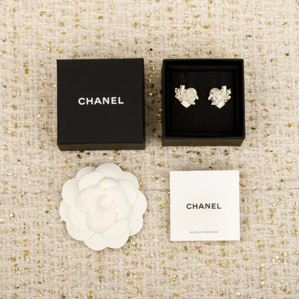 Boutique / 【Boucles d'oreilles Chanel 25B Cœur Double C】(CA9TI)