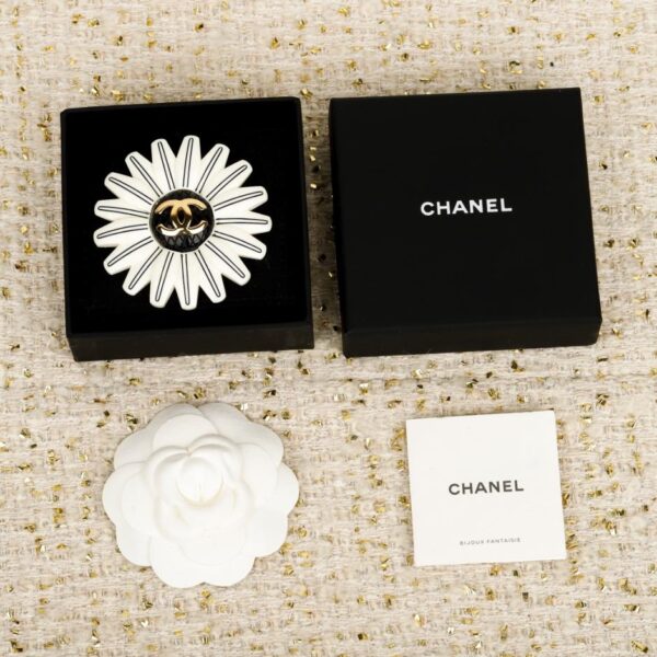 Boutique / 【Broche Tournesol Chanel】(T3L9I)