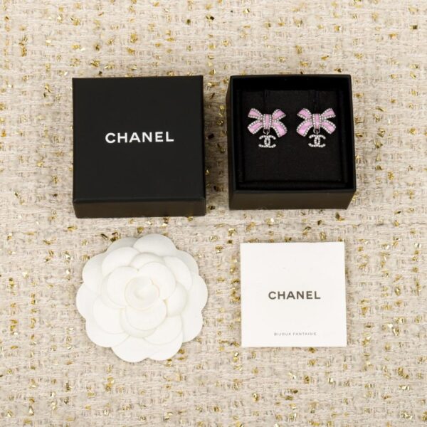 Boutique / 【Boucles d'oreilles nœud Chanel 25B】(ARLZK)