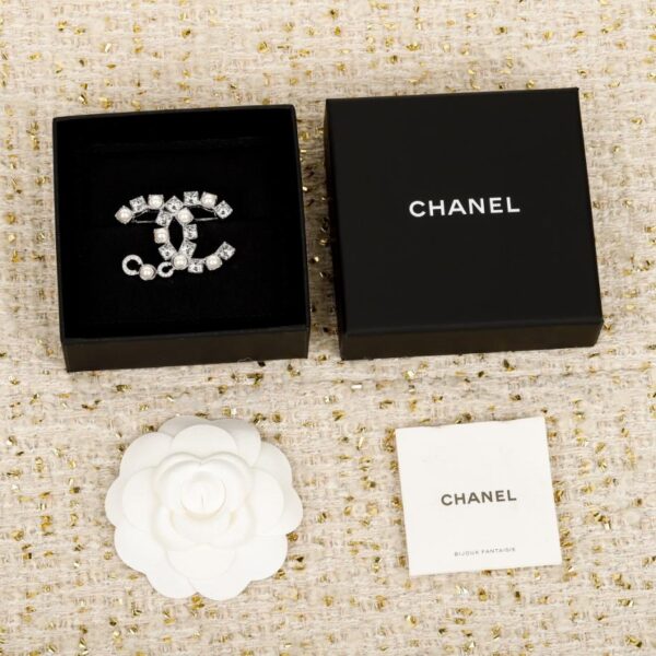 Boutique / 【Broche Chanel Coco ajourée en perles】5s(B3Y0Z)