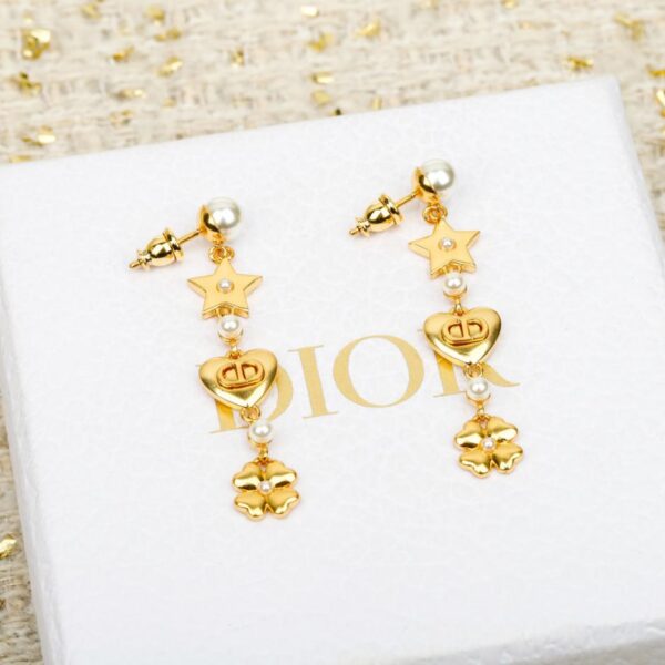 Boucles d'oreilles Dior Pearl Star en forme de cœur de trèfle à quatre feuilles (CRAAF)