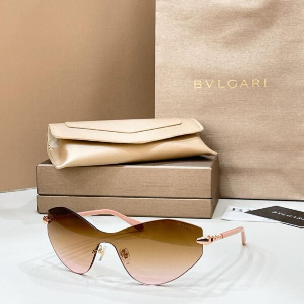 Lunettes de soleil BVLGARI MODÈLE BV50071U(6HMK3F)