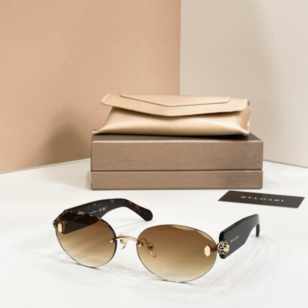 Lunettes BVLGARI Modèle BV 40071U(7QWDXN)
