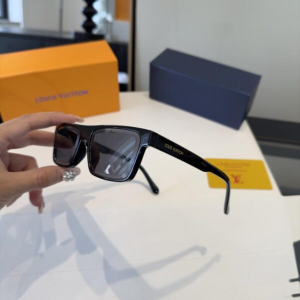 Lunettes de soleil Louis Vuitton (7FILLS)