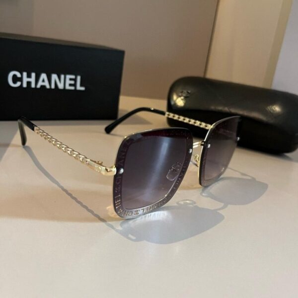 Les nouvelles lunettes de Chanel (E36GR6)