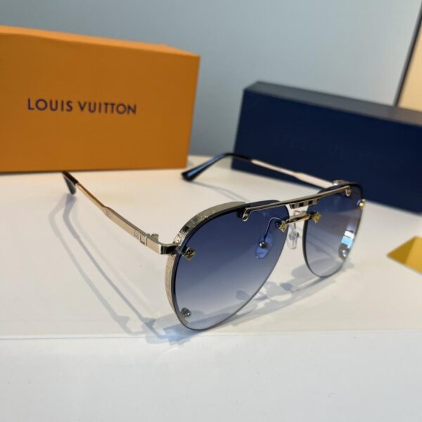 Les toutes nouvelles lunettes de soleil Louis Vuitton, modèle unisexe (I9F1L2)